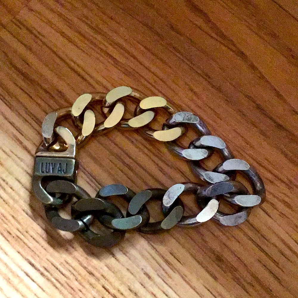 Selling this clip together Luv Aj bracelet:)